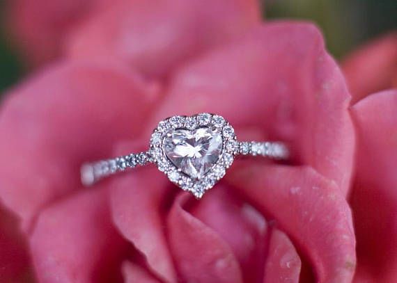 BSFIANCAILLES03: Bague de fiançailles