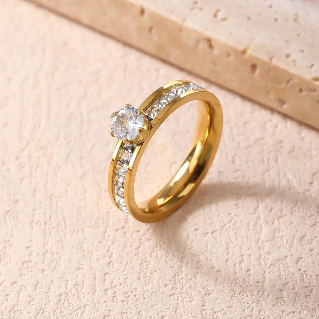 BSFIANCAILLES01: Bague de fiançailles