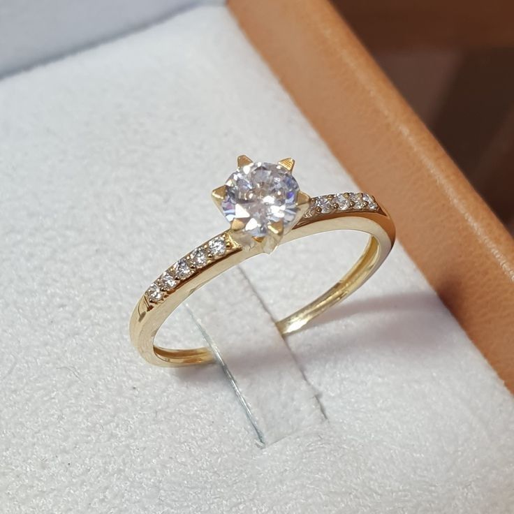 BSFIANCAILLES02: Bague de fiançailles